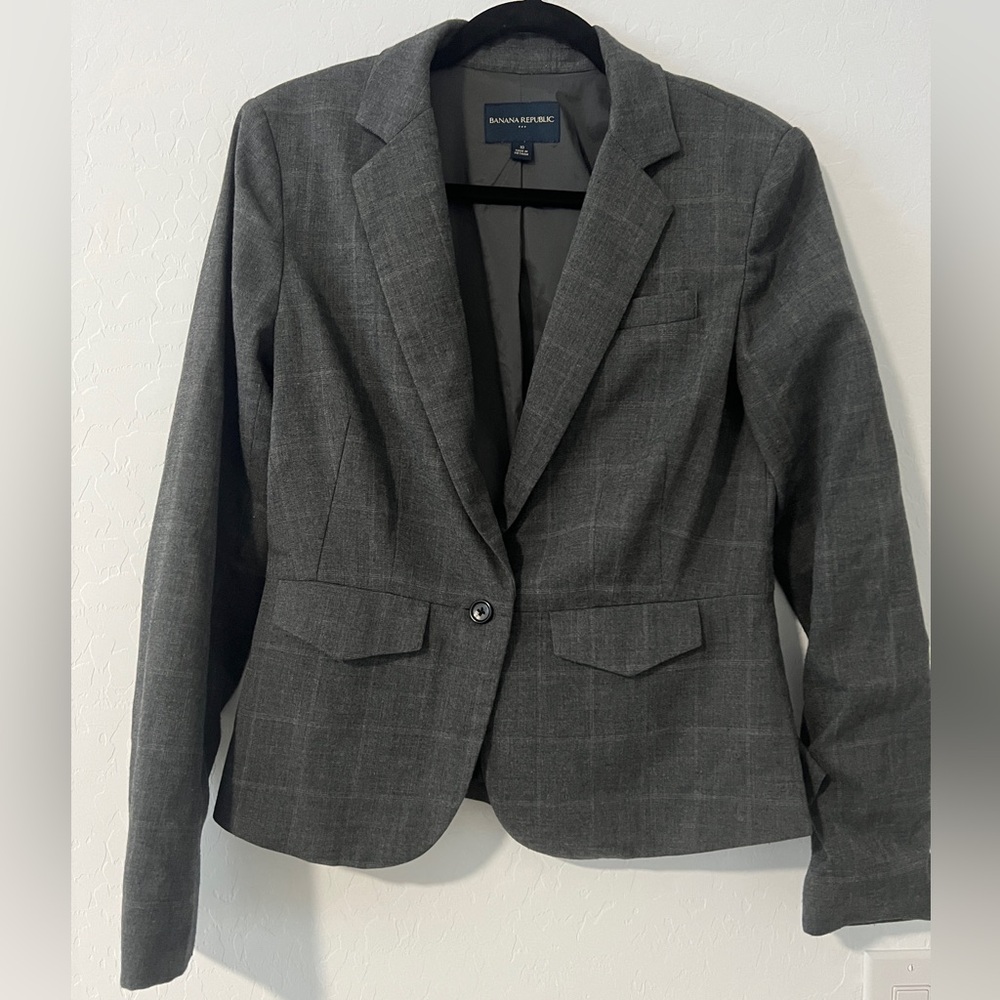 Banana Republic 2010’s Gray Plaid Blazer Size 10 Tailored Peplum Back